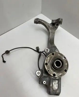 Audi A4 S4 B7 8E 8H Front wheel hub spindle knuckle 8E0258F
