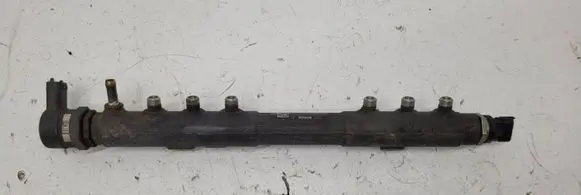Volvo V70 Fuel main line pipe 0445215023 30757146 000713L