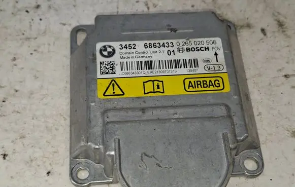 BMW 1 F20 F21 Airbag control unit/module 6863433 0265020506