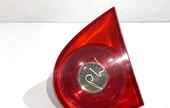 Volkswagen Golf V Rear/tail lights 1K6945094G
