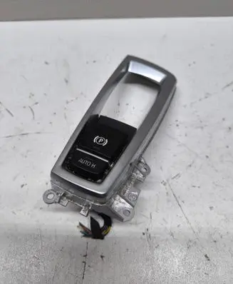 BMW X3 F25 Hand parking brake switch 6822518 3214620207