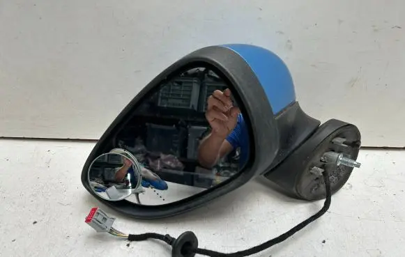 Ford Fiesta Front door electric wing mirror E8024704