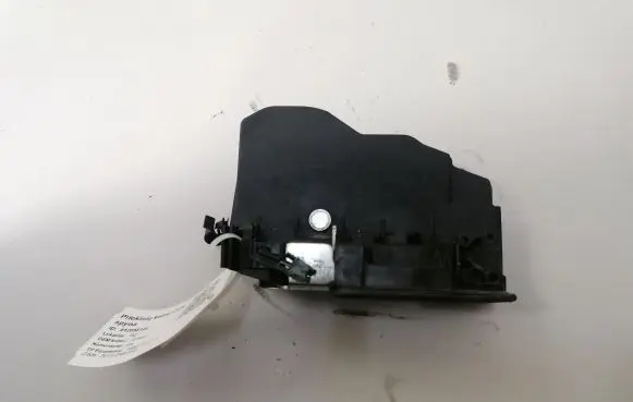 BMW X5 E70 Coupe door lock (next to the handle) 7276681