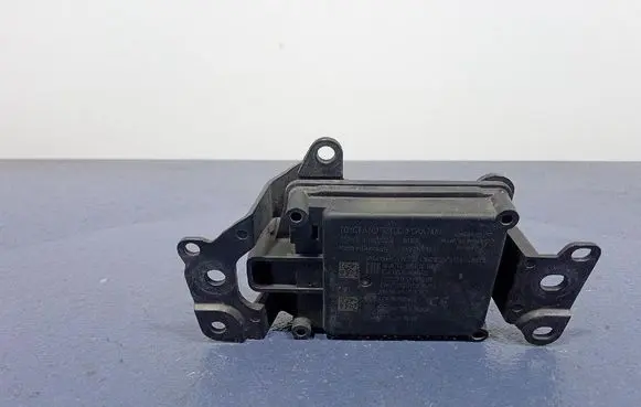 Distronic sensor radar