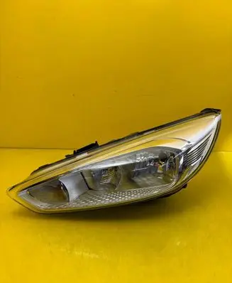 Ford Focus ST Headlight/headlamp F1EB13W030AC