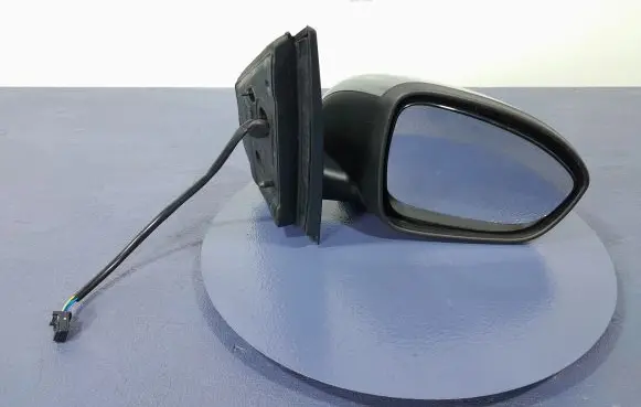 Front door electric wing mirror