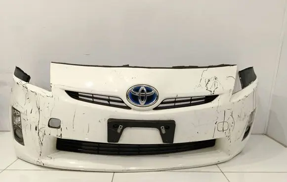 Toyota Prius (XW30) Front bumper