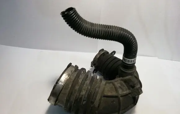 Audi A6 S6 C6 4F Air intake hose/pipe 4F0129615E