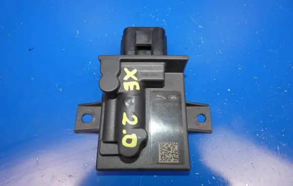 Jaguar XE Fuel injection pump control unit/module FK729D370AF A2C87244403 090317