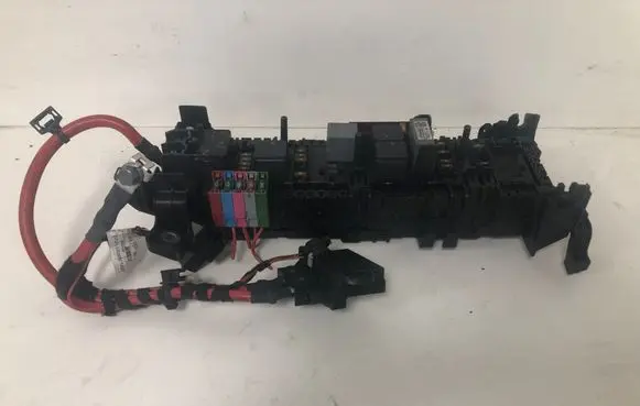 Mercedes-Benz CLA C117 X117 W117 Fuse module A2465400240