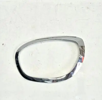 Mini Cooper Countryman F60 Under headlight/headlamp trim 7388117