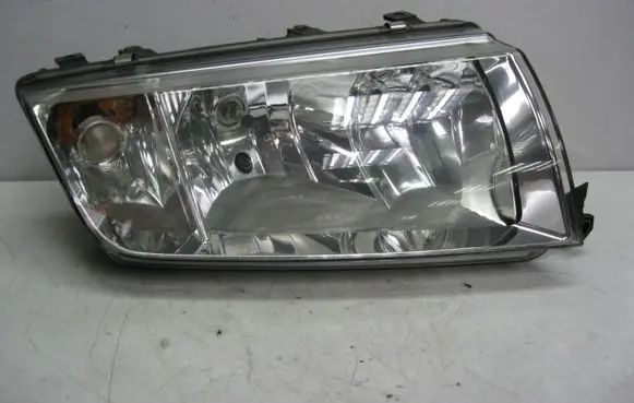 Skoda Fabia Mk1 (6Y) Headlight/headlamp