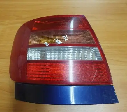 Audi A4 S4 B5 8D Rear/tail lights 289901