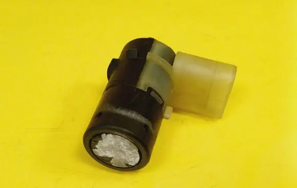 Audi A8 S8 D2 4D Parking PDC sensor 4B0919275E