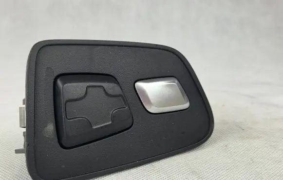 Renault Talisman Seat control switch 285662839R