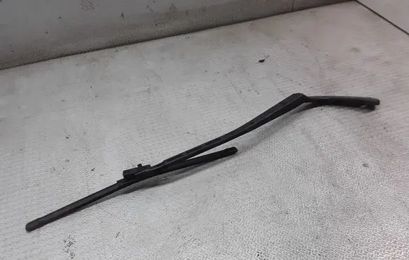 BMW 3 E90 E91 Windshield/front glass wiper blade 