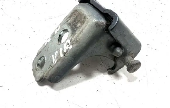 Peugeot 508 Front door upper hinge