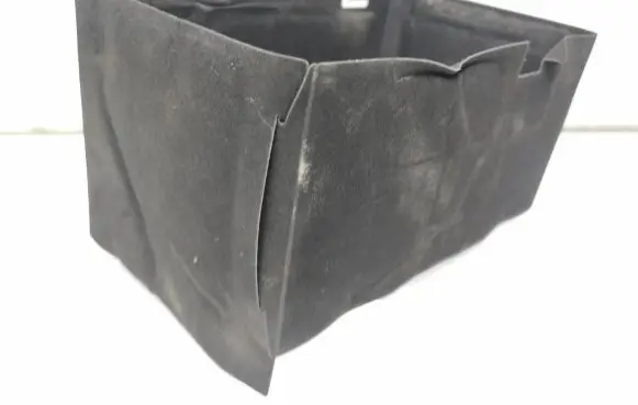 Audi A3 S3 A3 Sportback 8P Battery box tray 1K0915418G