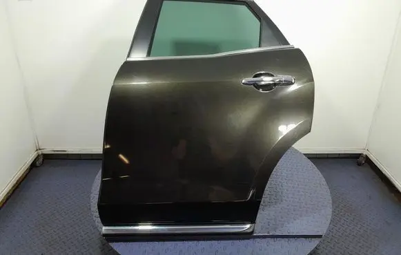 Mazda CX-7 Rear door