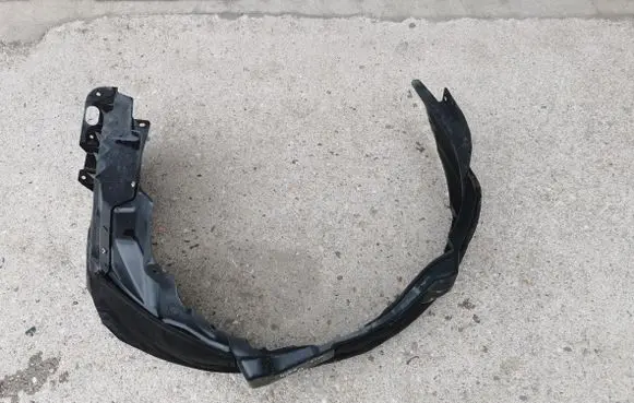 Peugeot 4007 Front wheel arch liner splash guards