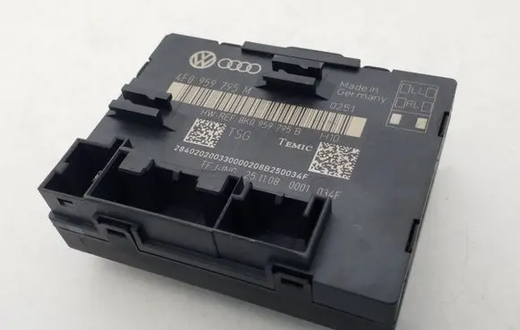 Audi A6 S6 C6 4F Door control unit/module 4F0959795M 8K0959795B
