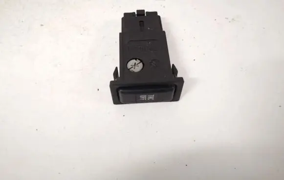 Traction control (ASR) switch