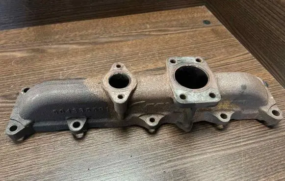Iveco Daily 4th gen Exhaust manifold 504335591