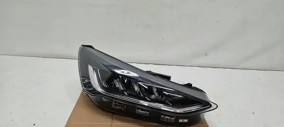 Ford Focus Headlight/headlamp NX7B13E014CF