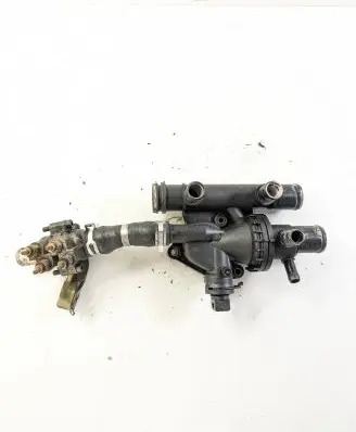 Renault Vel Satis Thermostat/thermostat housing 8200154296 8200154300