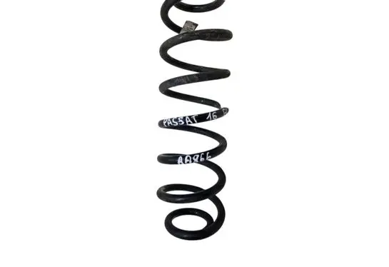 Volkswagen PASSAT B8 Rear coil spring 3Q0511115