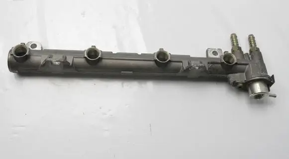 Volkswagen Polo III 6N 6N2 6NF Fuel main line pipe 036133319