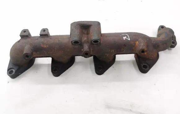 KIA Sorento Exhaust manifold
