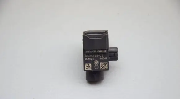 BMW 5 G60 Airbag deployment crash/impact sensor 9496819