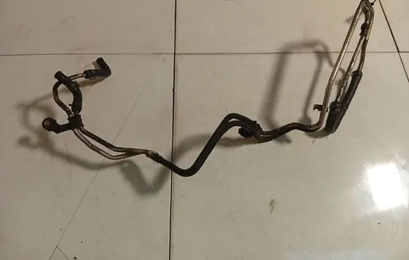 Nissan Almera Tino Power steering hose/pipe/line 