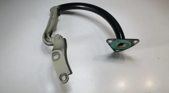 Volkswagen PASSAT B7 Tailgate/trunk/boot hinge 3C5827302B
