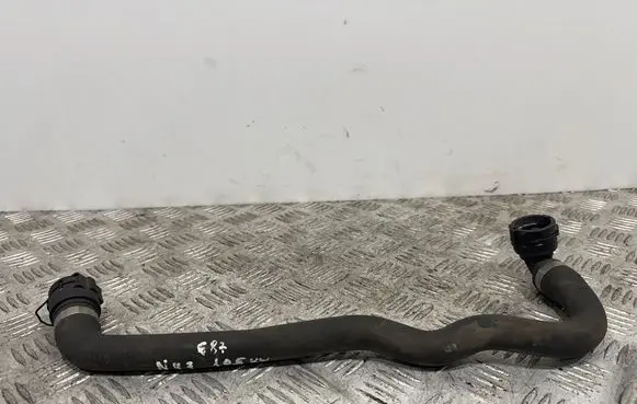 BMW 1 E81 E87 Engine coolant pipe/hose 7796871