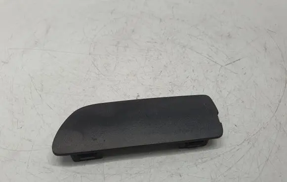 BMW X5 E53 Front tow hook cap/cover 7116672 51117116672