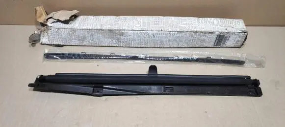 Renault Fluence Rear door window curtain/sunshade 975100945R