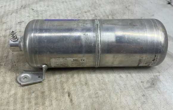 Volvo XC90 Air suspension tank/reservoir 31360725