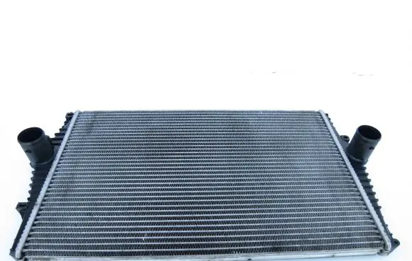 Volvo S60 Intercooler radiator 30748809