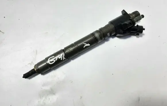 Volvo XC60 Fuel injector 31272690