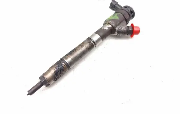 Hyundai i40 Fuel injector 338002A610 0445110589