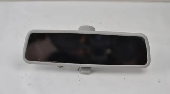 Rear view mirror (interior)