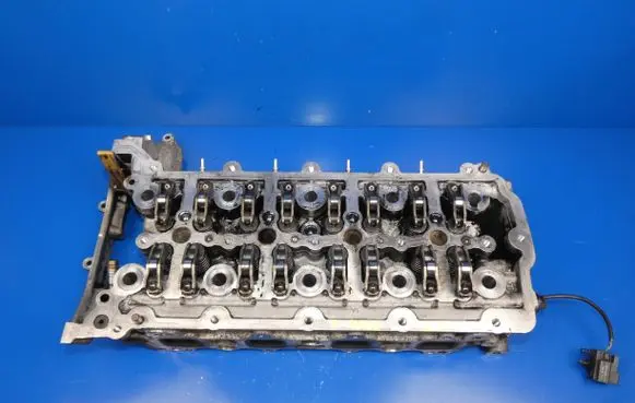 Jaguar F-Pace Engine head PBG4D36090AC