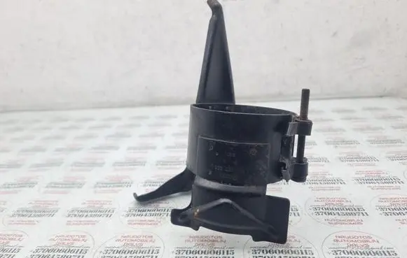 Seat Toledo II (1M) Fuel filter bracket/mount holder 1M0127225