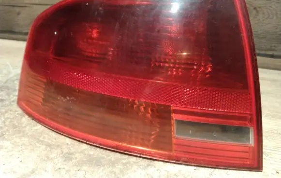 Audi A4 S4 B7 8E 8H Rear/tail lights 8E5945095