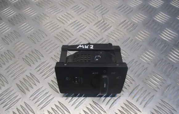 Ford Focus Light switch 7M5T-13A024-FA