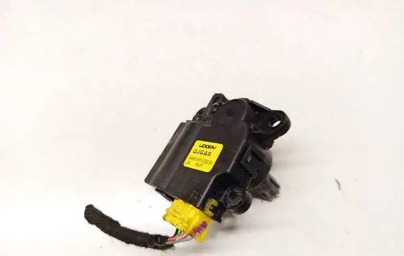 Hyundai Tucson IV NX4 Air flap motor/actuator EA1F1CXGCA01