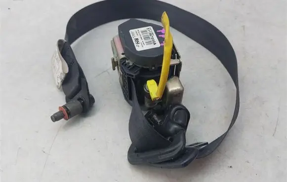 SsangYong Rexton Front seatbelt 511567000A