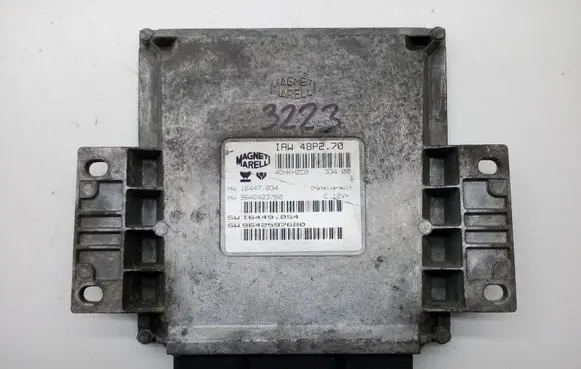 Peugeot 206 Engine control unit/module 9642423780 S118107002F